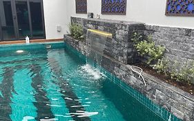 Charis Janda Baik Semi-D Villa 5:3 Bedrooms + Pool